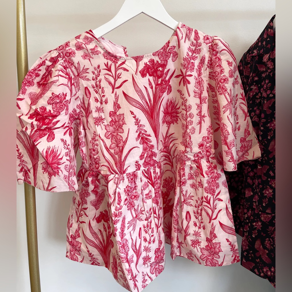 Victoria Dunn Red And White Floral Blouse